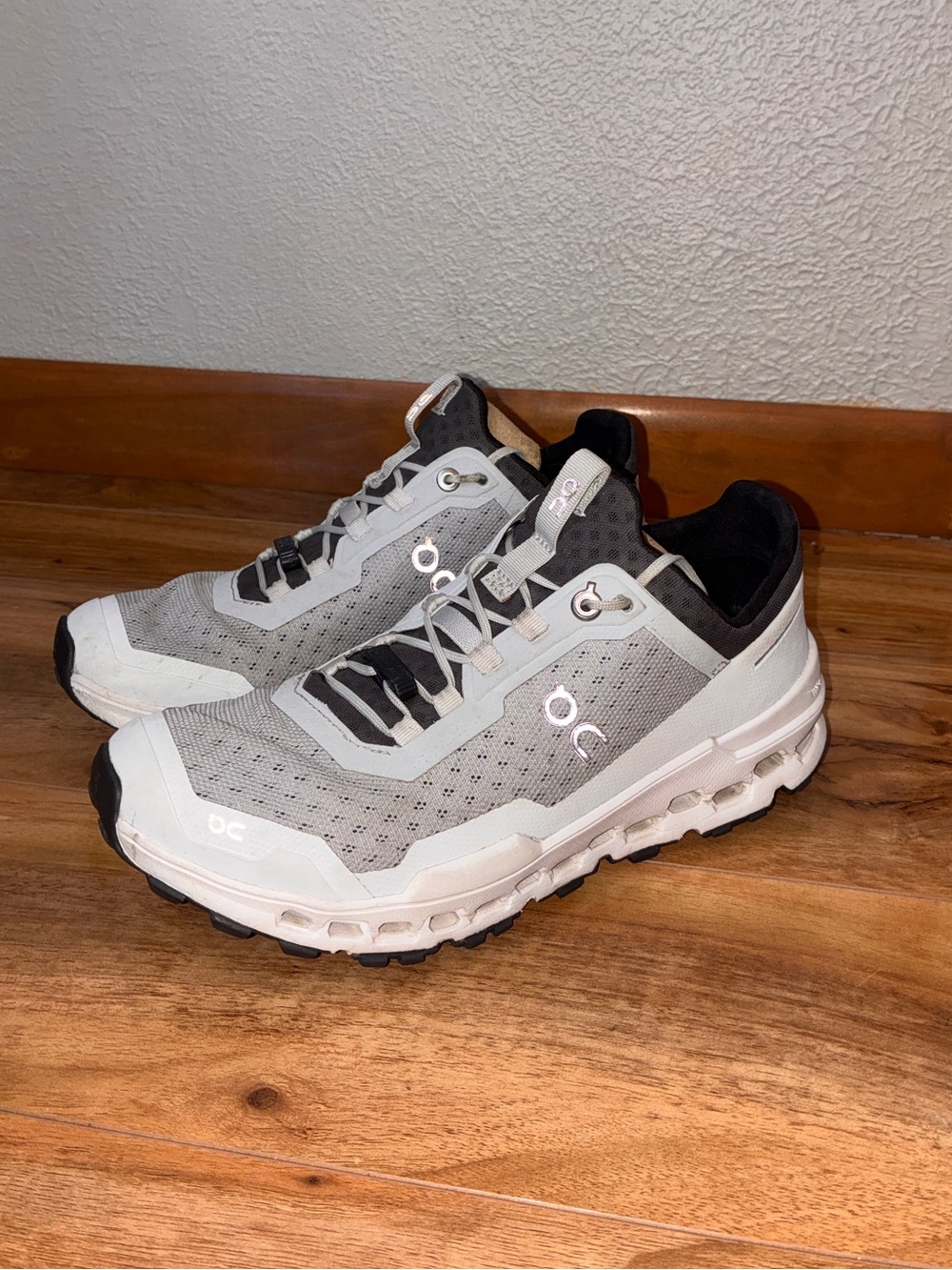 On Cloud Women’s Cloudultra Trail Running Shoes, gray - size 7 - Picture 1 of 12